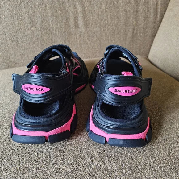 Balenciaga Track Sandals Size 40/10 New - Picture 4 of 15